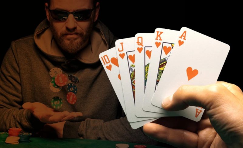 What is a bluff in poker