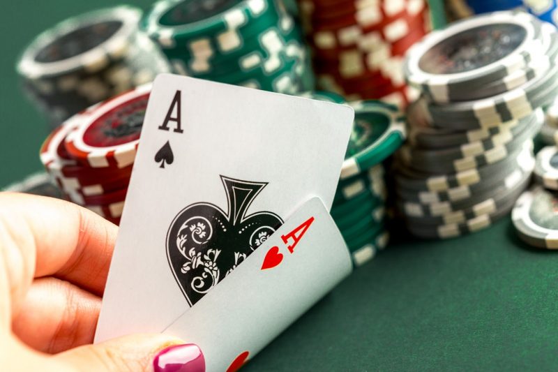 Was bedeutet Overbet beim Poker